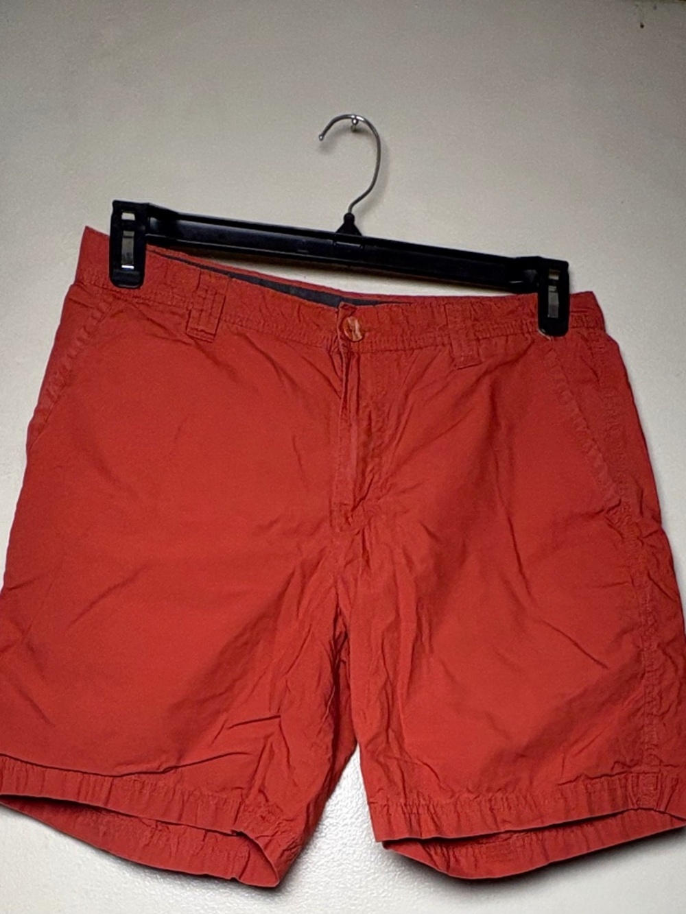 Columbia Red Cargo Shorts 32W